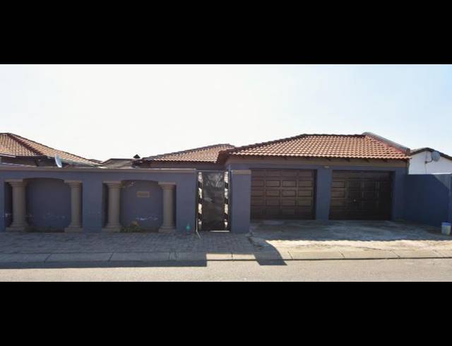 3 BEDROOM HOUSE FOR SALE IN WINDMILL PARK EXT